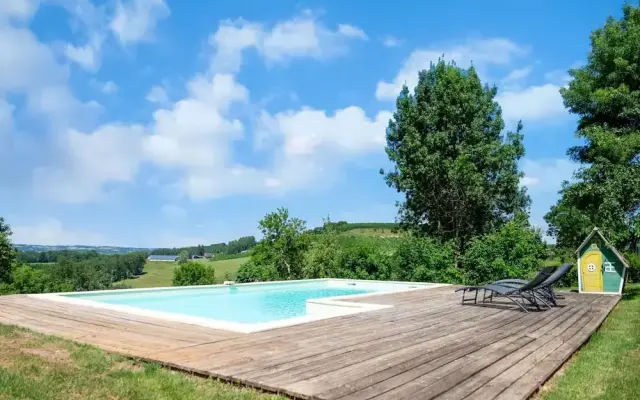 Holiday Home With Pool in Coubjours