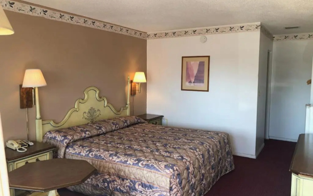 The Hastings Inn Salina