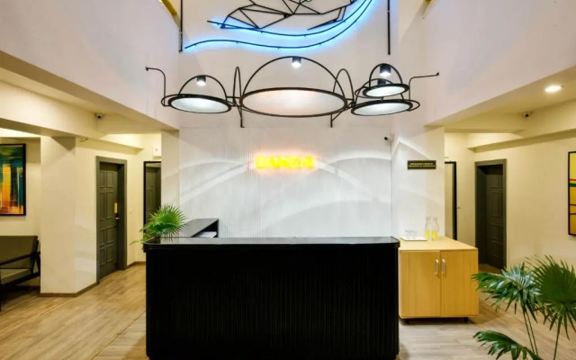 Hotel Banzai Rooms