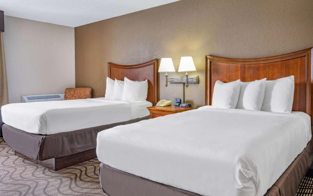 La Quinta Inn & Suites by Wyndham Minneapolis-Minnetonka