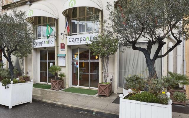 Отель Campanile Centre-Acropolis Ницца вид на фасад