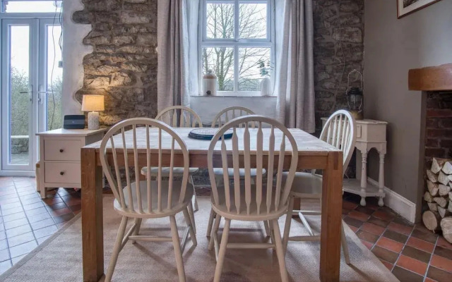 Woodcocks House - 3 Bedroom Holiday Home - Kilgetty