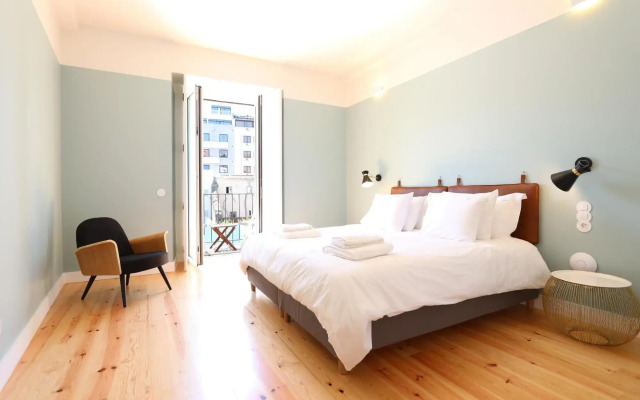 Downtown, Lisbon Apartment
