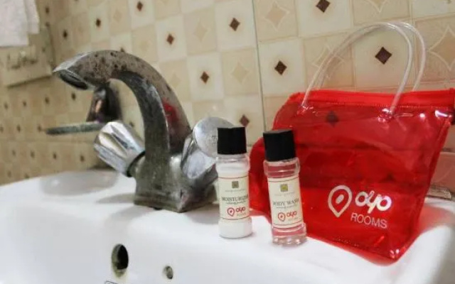OYO Rooms Noida Sector 12