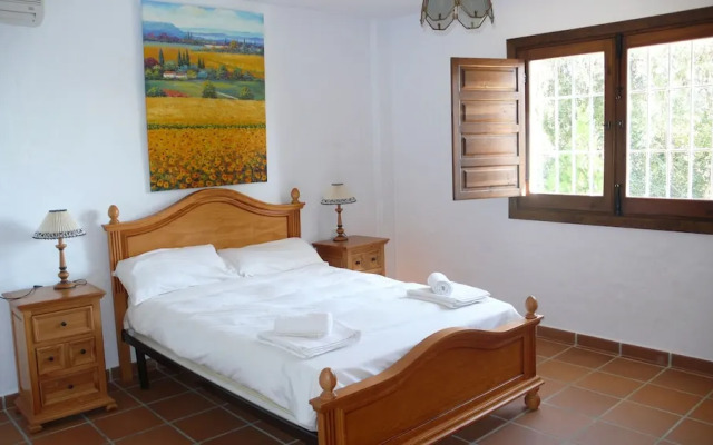 Casa Blanca (2 bed)
