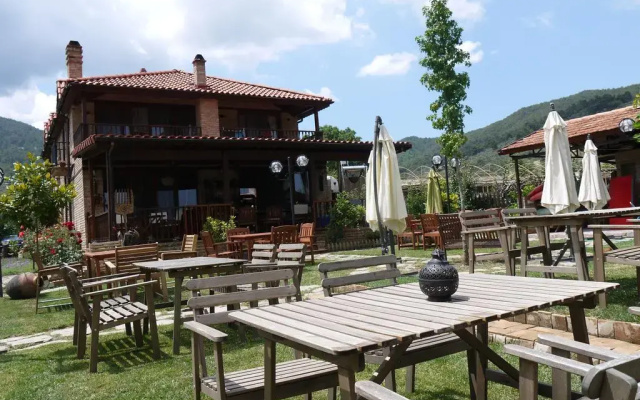 Naturalife Farm Hotel