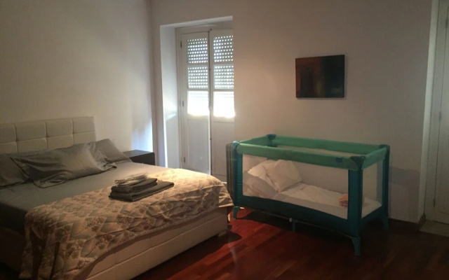 Patio das Escadas - Three-bedroom House in Porto