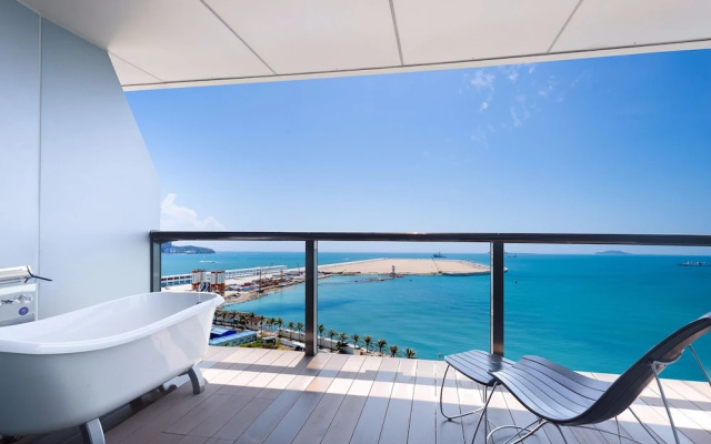 Yuejia Sea Apartment Phoenix Island