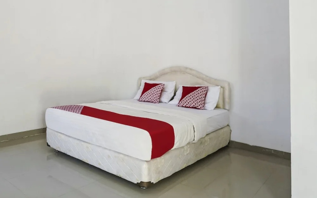 OYO 90595 Ferezsa Kost Syariah
