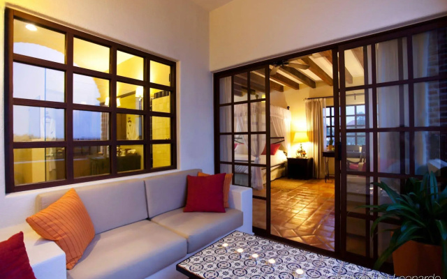 Guaycura Boutique Hotel Beach Club & Spa