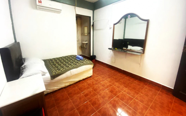 OYO 91245 Chenang Lodge Motel