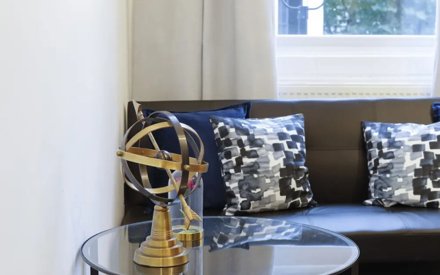 Central London Apt in Warren Street