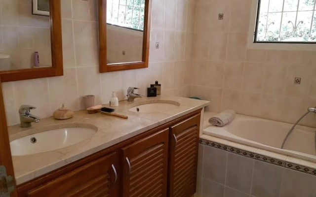 Villa Turquoise