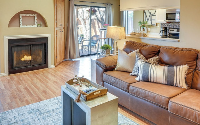 1 Mi to Unm: Convenient Albuquerque Townhome!