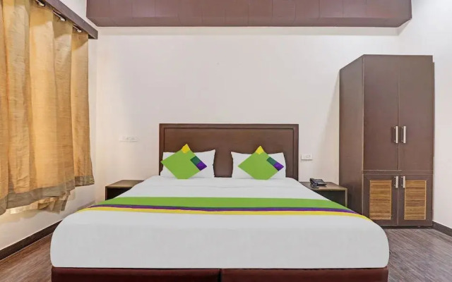 Treebo Trend Hotel Happy Feet