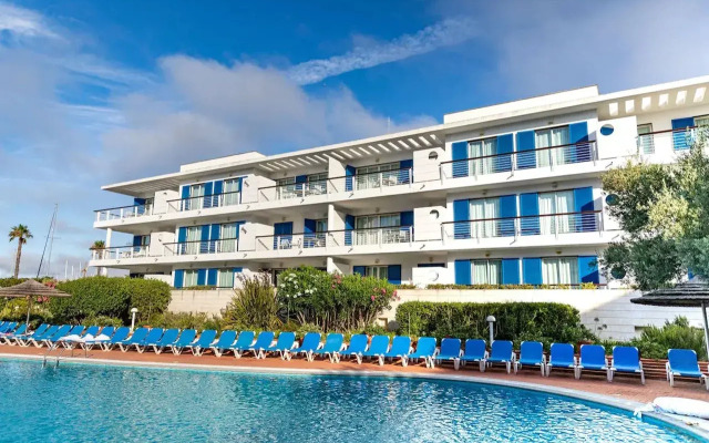 Marina Club Suite Hotel
