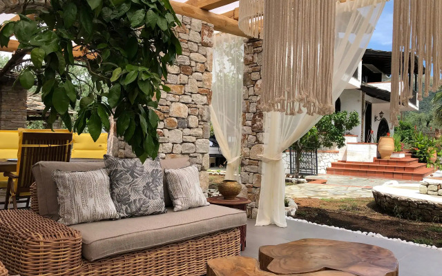 Byblos Luxury Villa