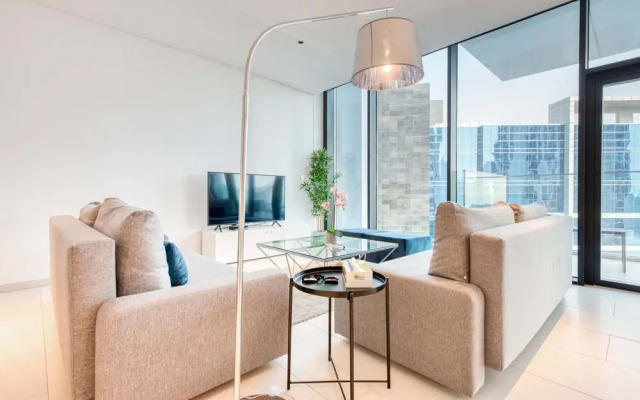 Maison Privee - Marquise Square - 2504