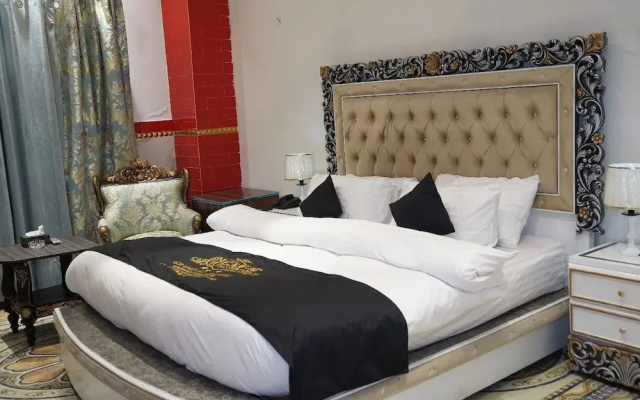 Grand Al- Fateh Hotel