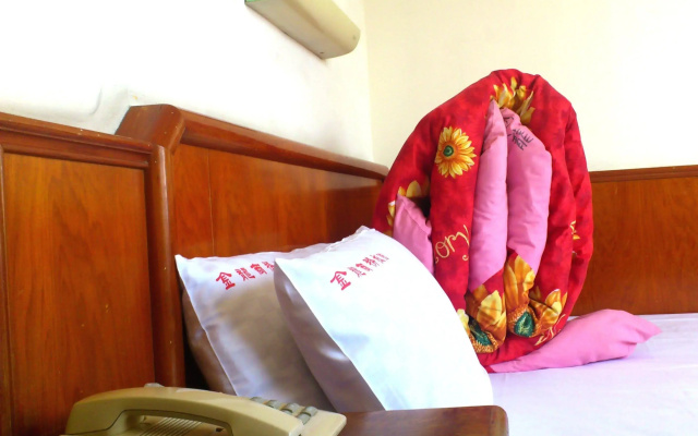 Jin Lon Hotel
