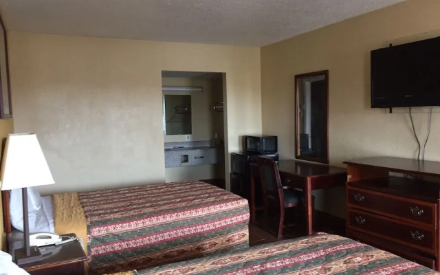 Diamond Inn Motel By OYO Rooms
