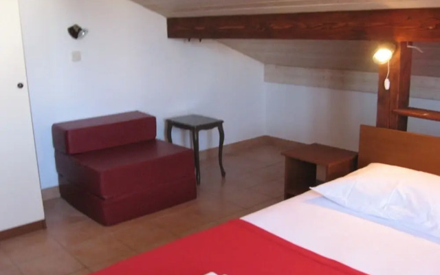 Nives - Great Location - A1