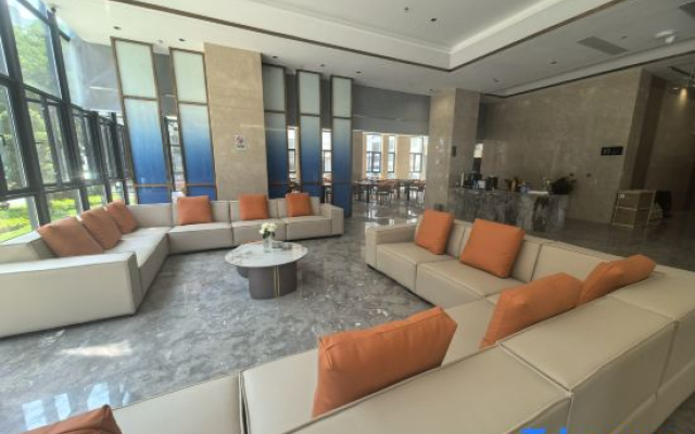 Yeste International Hotel (Xiamen Haicang Maqing Road)