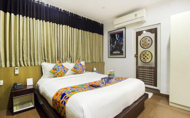 FabExpress Sidhi Vinayak Inn