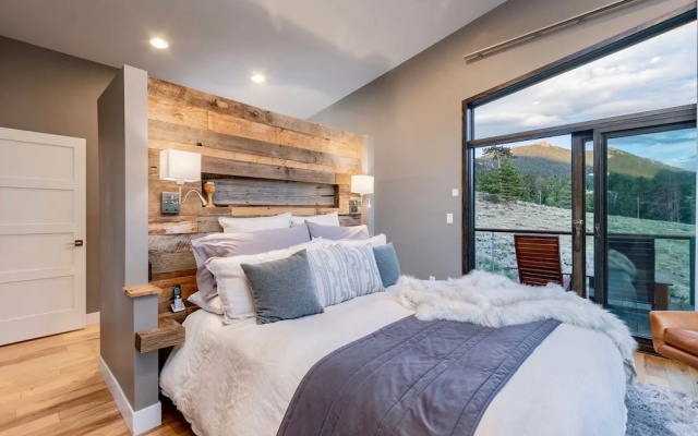 2170 Estes Park - 4 Br Home