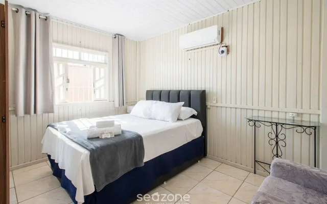 House w/ Barbecue 600 m From the Beach Nus0636