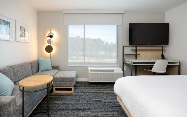 Towneplace Suites by Marriott Canton Riverstone Parkway