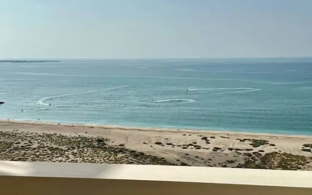 Wonderful 1bed With Beach View at Ras Al Khaimah