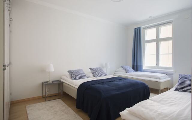 Отель 2ndhomes 2BR apartment by the Esplanade Park Финляндия, Хельсинки - отзывы, цены и фото номеров - забронировать отель 2ndhomes 2BR apartment by the Esplanade Park онлайн комната для гостей