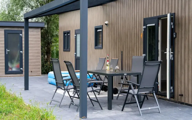 Holiday Home in Molenschot Near Nature Reserves