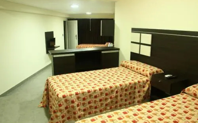 Apart Tres Hotel