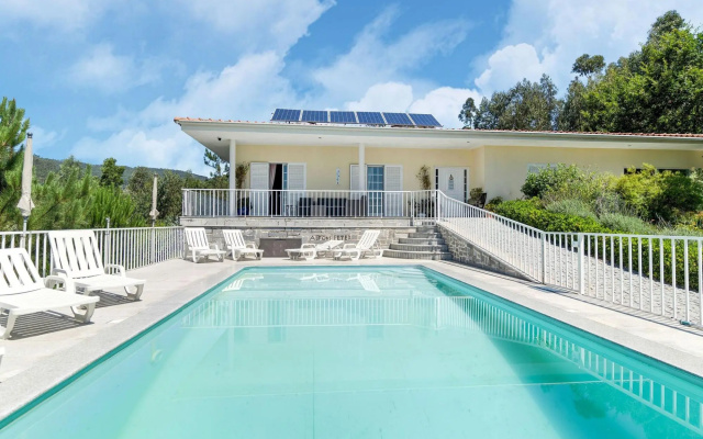 Charming Villa in Penafiel Portugal near Forest