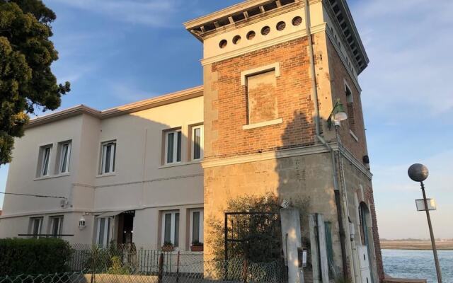 Отель Casa Sulla Laguna Италия, Венеция - отзывы, цены и фото номеров - забронировать отель Casa Sulla Laguna онлайн вид на фасад