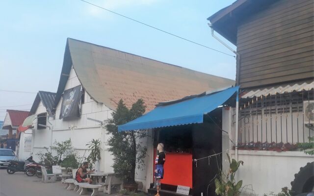 Sitpholek Muay Thai Camp - Hostel 0