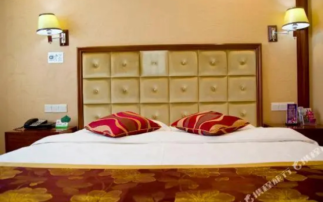 Xin'Gang Hotel