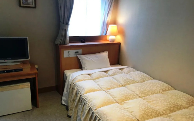 Kanayama Plaza Hotel