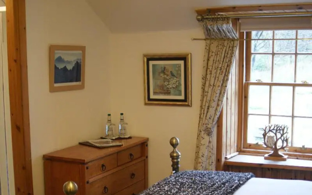 The Whistlefield Inn