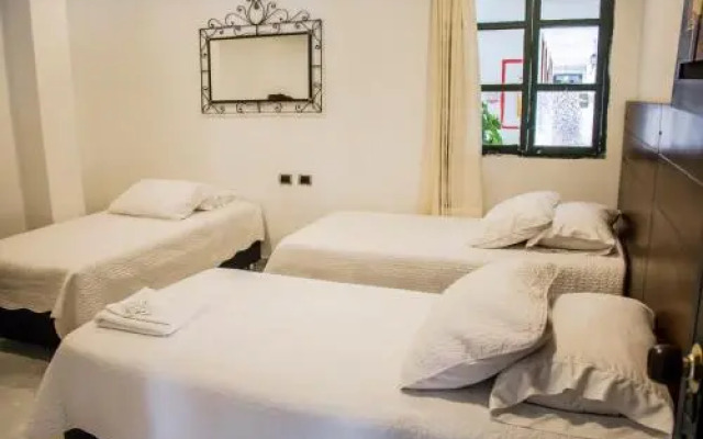 Hotel Los Portales