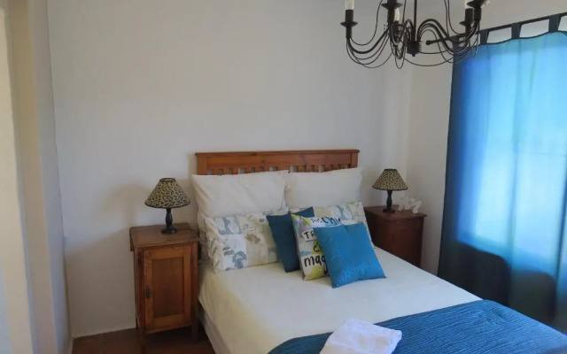 Chamomile Cottage 2