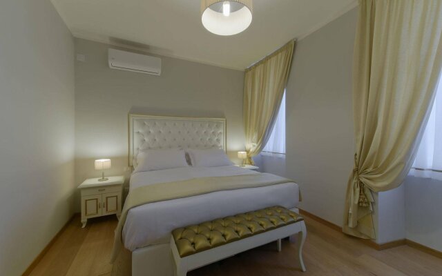 Gravina Suite Frattina In Rome Italy From 158 Photos - 