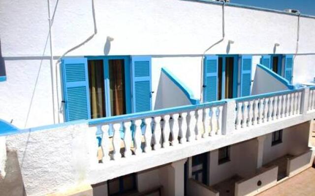 Отель Stella Nomikou Apartments Греция, Остров Санторини - отзывы, цены и фото номеров - забронировать отель Stella Nomikou Apartments онлайн вид на фасад