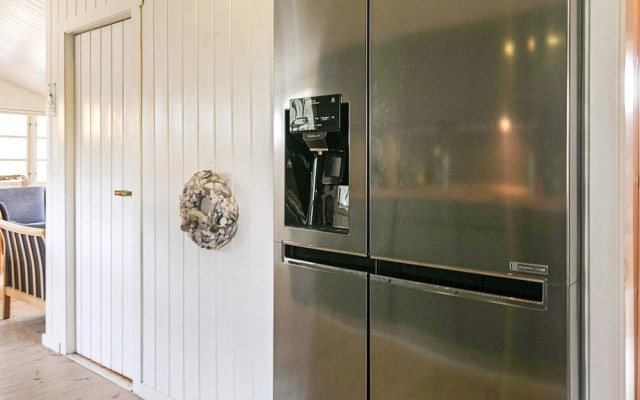 6 Person Holiday Home in Jerup