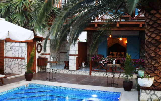 Ala Konak Alacati