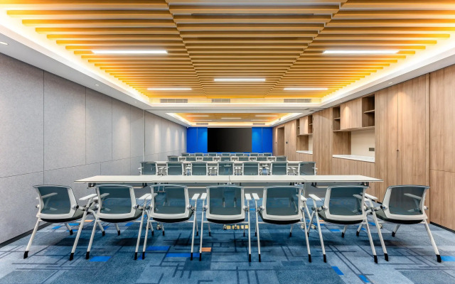 Holiday Inn Express Shenzhen Guangming by IHG