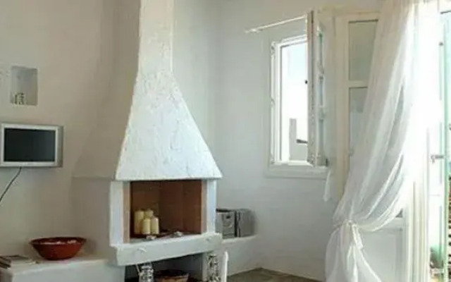 Villa Glaros