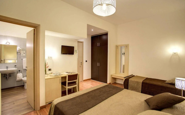 AD 111 ColaDiRienzo Rooms